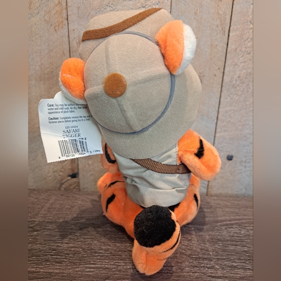Walt Disney World Animal Kingdom Safari Jungle Explorer Tigger Plush Toy Vintage - Picture 5 of 9